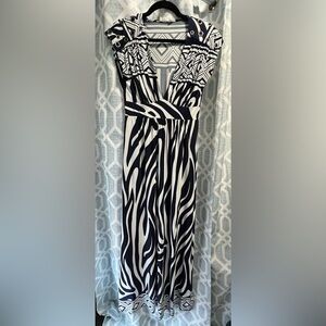 Blue & White Patterned V-Neck Maxi Dress